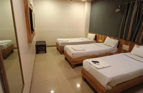 Mumbai Hotel | Room F1