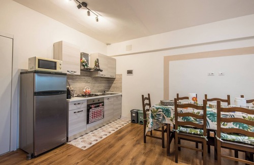 Buonconvento Apartamento | Habitación 'Girasole' con Wi-Fi y aire acondicionado