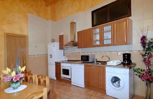 Maluenda Casa | Room 'Habitación Matrimonio' with Air Conditioning