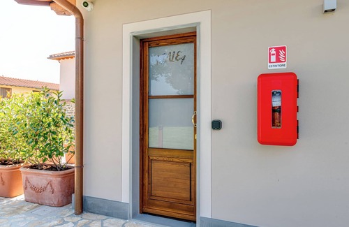 Borgo San Lorenzo Apartamento | Habitación 'Il Borghetto Azalea' con jardín compartido, Wi-Fi y aire acondicionado