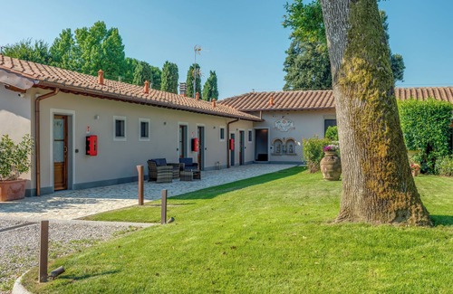 Borgo San Lorenzo Apartamento | Habitación 'Il Borghetto Azalea' con jardín compartido, Wi-Fi y aire acondicionado