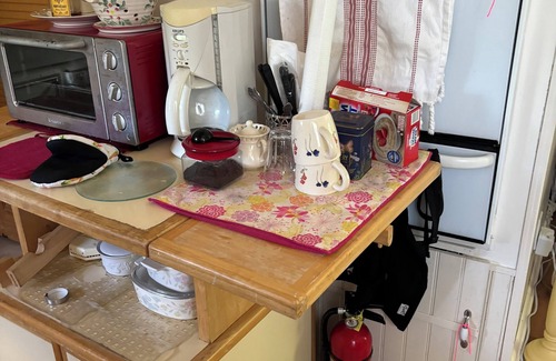 Somers Point Casa | Room in a Charming Shared House in enjoyable Somers PT.,along walking-bike path.