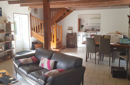 Redene Casa | Habitación en casa de campo en el campo