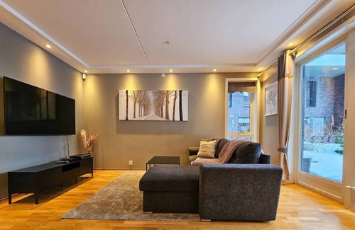 Gamle Oslo Casa | Room in Apartment - Waterfront Suite Super Kingbed With Terrace And TV