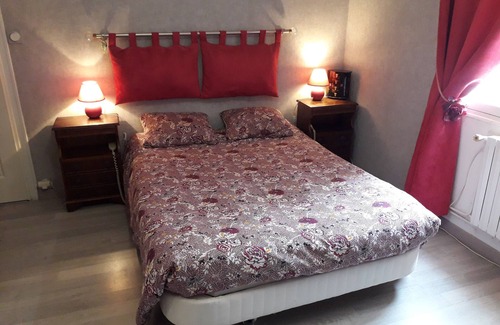 Angoulins Cama Y Desayuno | Room in Aytré for students, business travellers, etc.