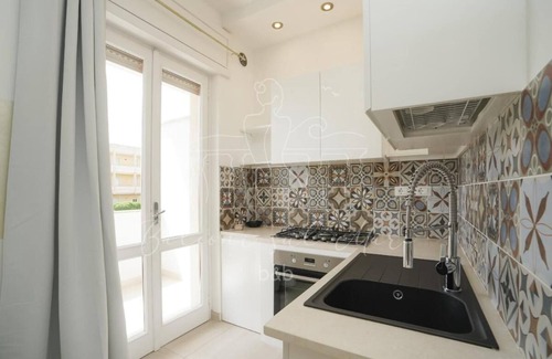 Salento Peninsula Cama Y Desayuno | Room in B&B - B&B Balconi Sul Mare Suite With Hydromassage "faro Bianco"