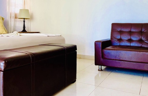 Playacar Apartamento | Deluxe Jacuzzi Balcony Room With Swimming Pool Air Conditioning and Parking