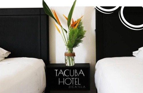 Brisas de Zicatela Casa | Room in Guest Room - Standard Queen Room two Beds