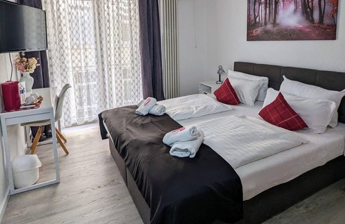 Rastatt Casa | Room in Guest Room - City Hotel - Double Room 117