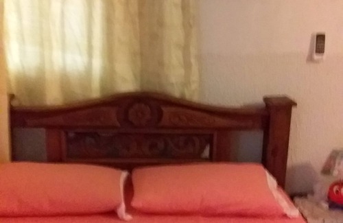 San Andres Casa | Room in Guest Room - Green Sea Villa Helen Inn, Kilometer 4 Circunvalar
