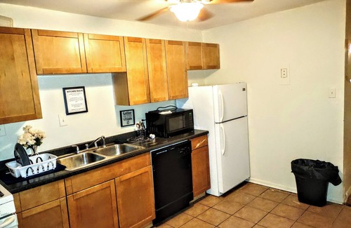 Midtown-Edmondson Casa | Room in Guest Room - Twin Bunk-style Bedroom Close to Downtown