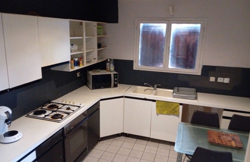 Pessac Casa | Room in house near BORDEAUX airport bypass 2 km
