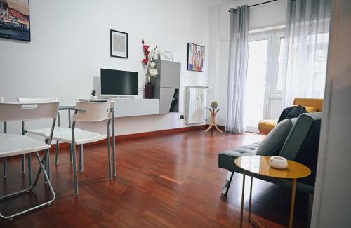Quartiere XI Portuense Apartamento | Room in Rome