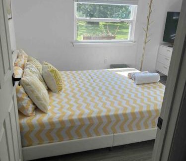 Altamonte Springs Casa | Room in smart home with pond view