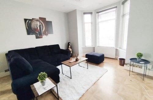 Offerton Casa | Room in Stockport Road