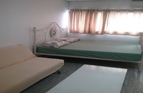 Ban Mai Casa | Room in Studio - Impact Don Mueang Bangkok Guest House For 3 Pax