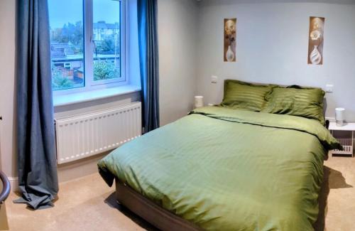 Swanscombe Casa | Room in Swanscombe, Kent