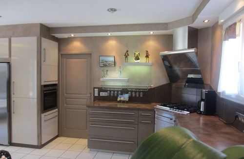Grezieu-la-Varenne Casa | HABITACIÓN PRIVADA EN VILLA CON PISCINA.