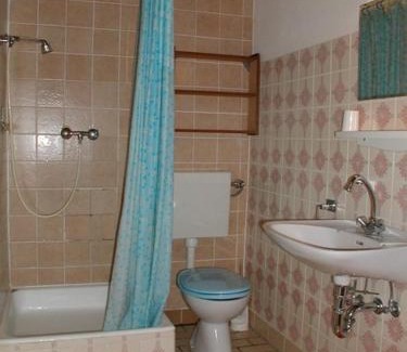 Vodice Casa | Room in Vodice with balcony, air conditioning, Wi-Fi (4826-2)