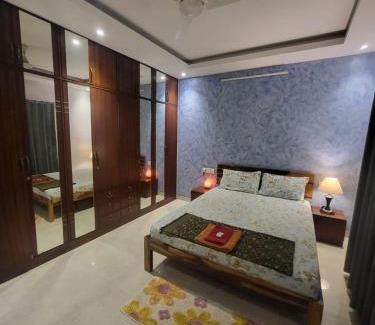 Cooke Town Casa | Room lux in the premium apartments Black Orchid