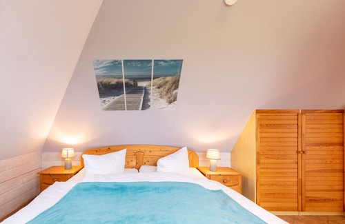 West Husum Apartamento | Room Maashof Nis Puck in Husum for up to 2 people
