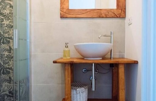 Porto Torres Apartamento | Habitación Mirto - Habitación full service con baño privado