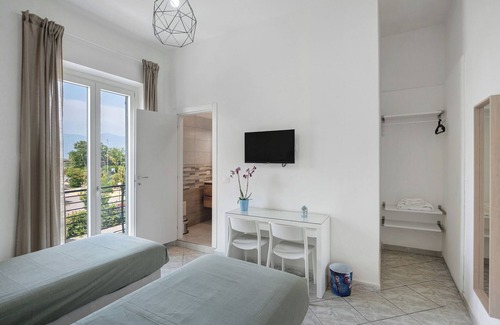 Pagani Cama Y Desayuno | Habitación 'Napoli' con terraza compartida, Wi-Fi y aire acondicionado