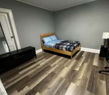 Asylum Hill Casa | Room Near Downtown Hartford