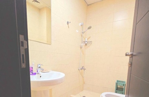 Jumeira 1 Apartamento | Room near to Lamer Beach Jumeirah one walk distance oima leasing property