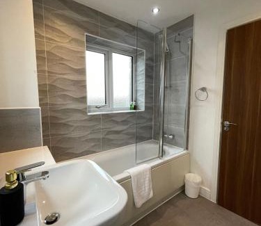 Peterborough Casa | Room No 2 in shared house