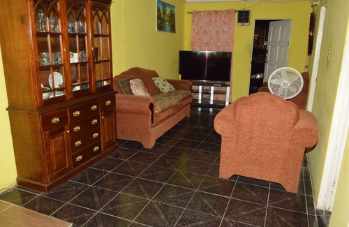 Caribbean Estates Casa | Habitaciones de vacaciones en un presupuesto cerca de la playa de Hellshire
