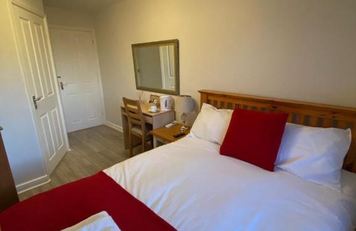 Newark upon Trent Casa | ROOM ONLY- option of the entire house if available - private property in quiet estate