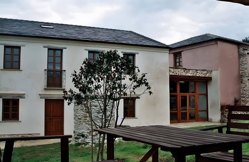 Mondonedo Apartamento | Room or Corridor with Private Balcony and Mountain Views