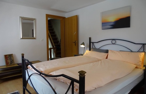 Gersau Casa | Room-organic BnB Froschkoenig "chaiserst