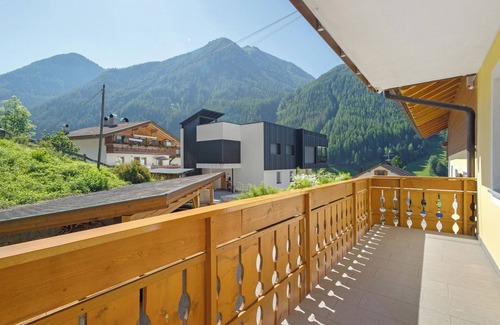 Valle Aurina Apartamento | Habitación 'Pension Waldheim 11' con vistas a la montaña, jardín compartido y Wi-Fi