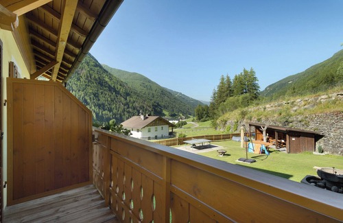 Valle Aurina Apartamento | Habitación 'Pension Waldheim 3' con vistas a la montaña, jardín compartido y Wi-Fi
