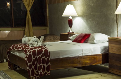 Los Planes Casa | Room-private Family Bungalow