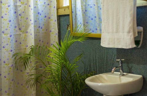 Los Planes Casa | Room-private Family Bungalow