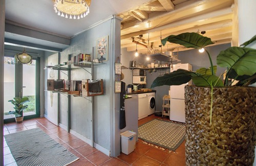Castanheira de Pera Casa | Room 'Quarto Azul' with Mountain View, Shared Pool and Wi-Fi