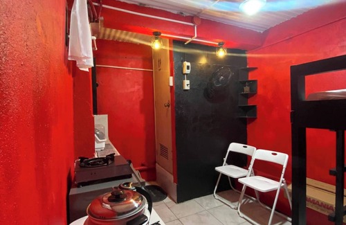 Baguio Casa | Room-red Room Budget Trancoville Wifi