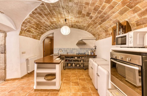 Borrassa Apartamento | Habitación 'Salvia' con piscina compartida, terraza compartida y Wi-Fi