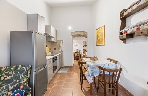 Scano di Montiferro Apartamento | Habitación 'Talia' con Vista al Mar, Wi-Fi y Aire Acondicionado