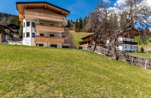 Oberau Apartamento | Habitación 'Tirolee Marchegg - Fuchsbau' con vistas a la montaña, terraza privada y Wi-Fi