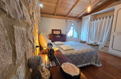 Orvieto Cama Y Desayuno | Habitación '"Tra Gli Ulivi E Il Panorama"' con vistas a la montaña, jardín privado y Wi-Fi