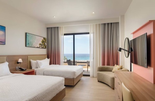 La Romana Hotel | Soothing Oceanview Room – Spacious Haven w/ Gorgeous Coastal Scenery