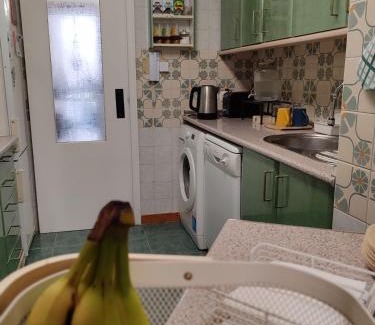 La Línea de la Concepción Casa | Room with private bathroom in shared apartment 50m from Gibraltar