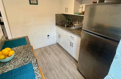 Wynwood Art District Casa | Room with 2 twins Wyndwood/Midtown