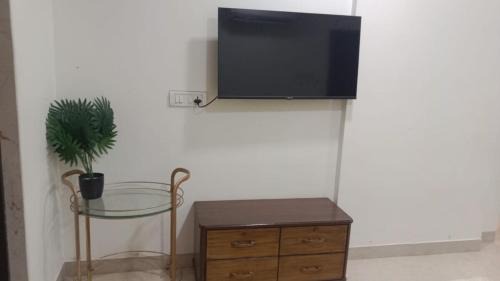 Pali Hill Apartamento | Room with a Balcony at carters