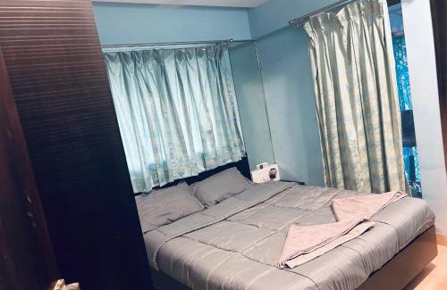 Pali Hill Apartamento | Room with a balcony near the sea