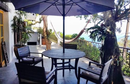 Vidigal Apartamento | room with a view of the ocean